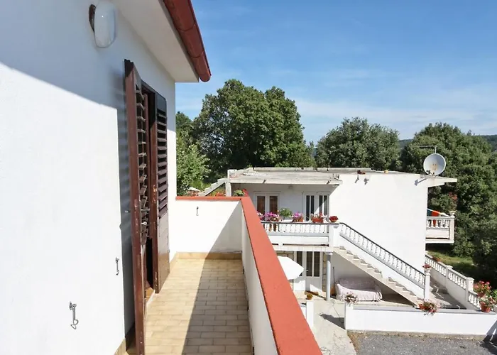 Family-Friendly Apartments With Swimming Pool Mundanije, Rab - 5072